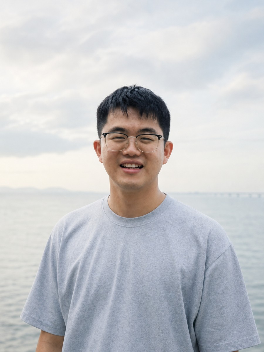 Tong Zhang portrait